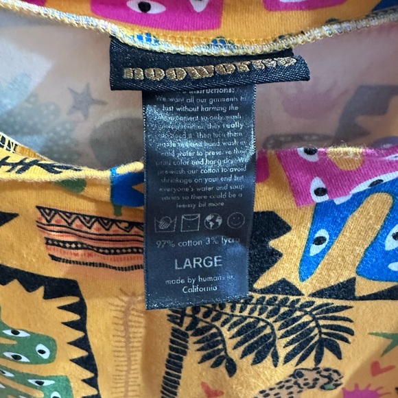 Colorful Graphic Cropped Shirt - Picture 3 of 3